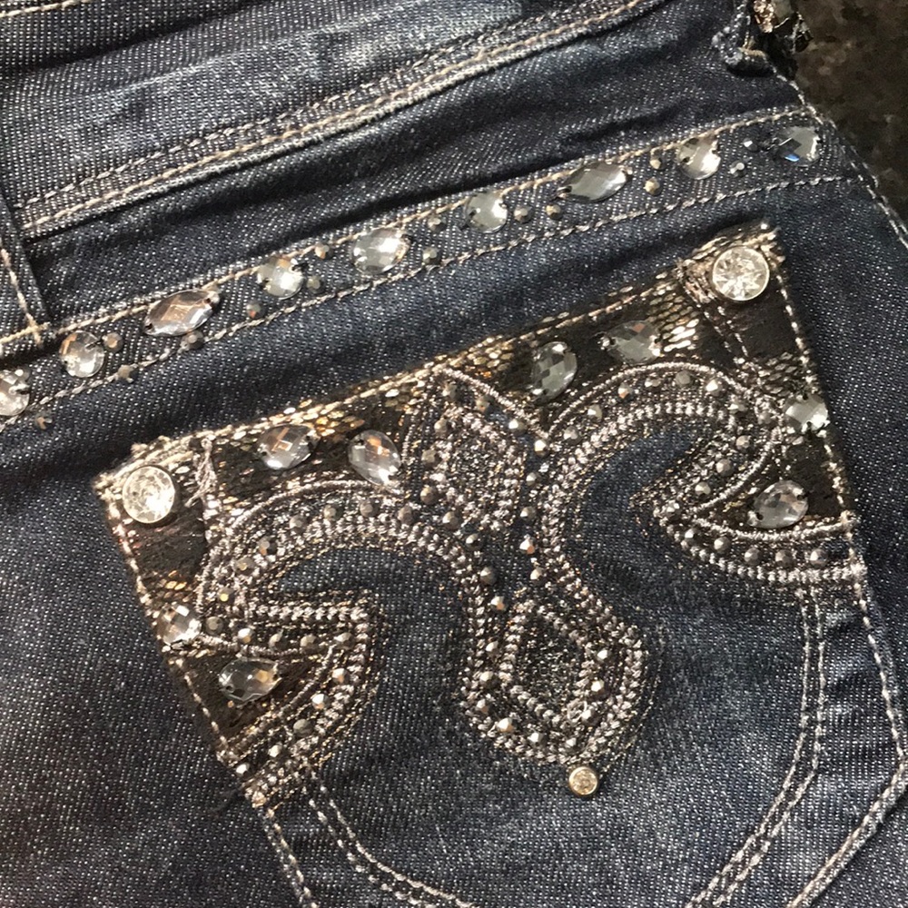 Grace in La Skinny Jeans